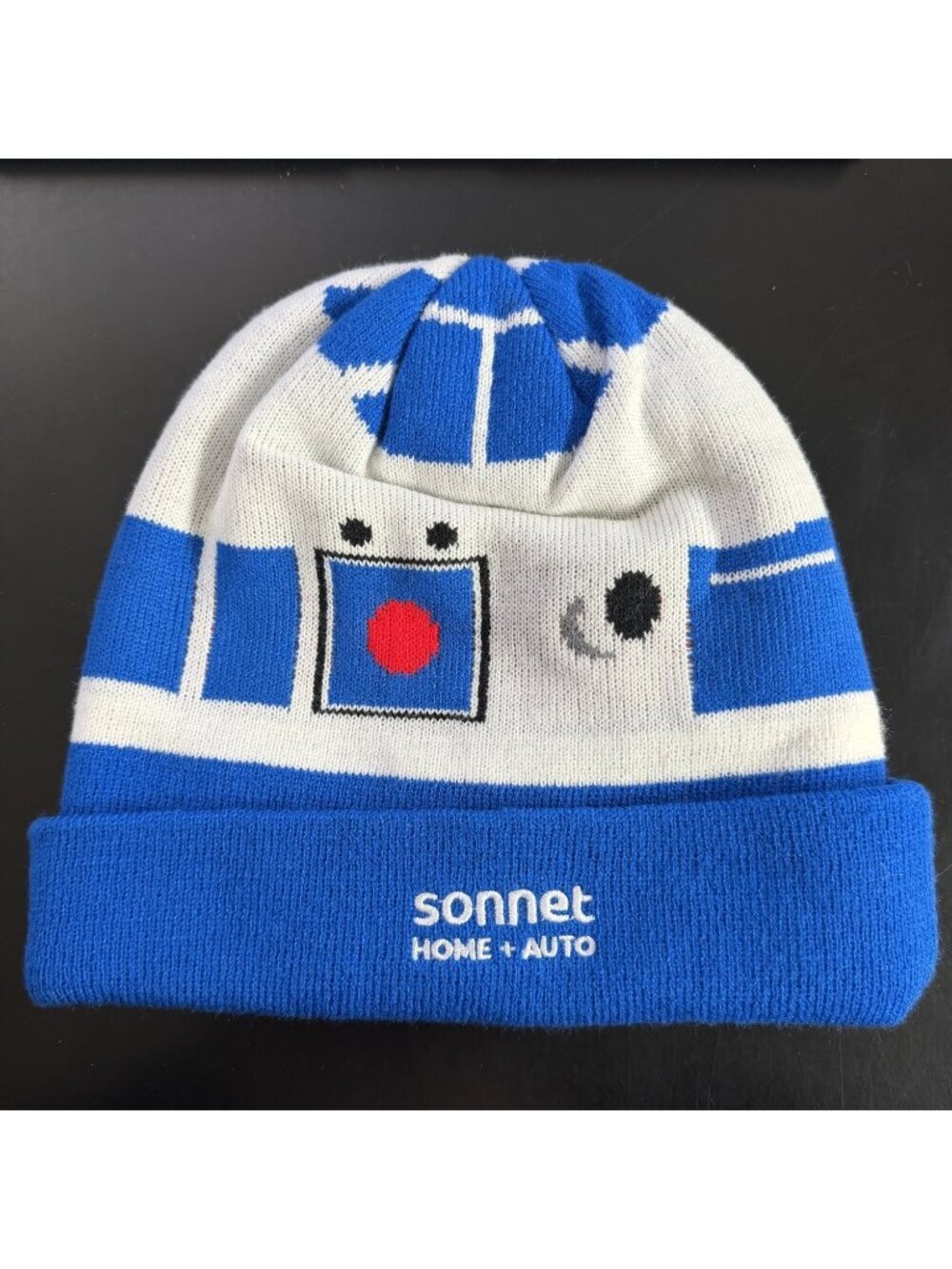 Toronto Blue Jays Star Wars R2-D2 Beanie Hat Sonnet Home Auto Promo Knit Cuffed - Picture 2 of 3